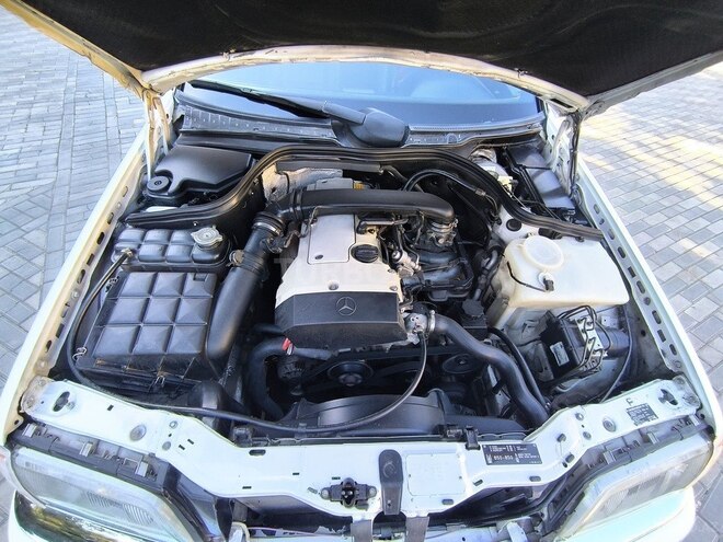 Mercedes C 200 1998, 310,000 km - 2.0 л - Lənkəran