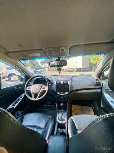Hyundai Accent 2012, 154,650 km - 1.6 l - Masallı