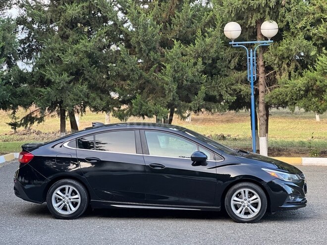 Chevrolet Cruze 2017, 210,000 km - 1.4 l - Şəki