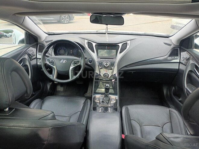 Hyundai Grandeur 2011, 221,600 km - 2.4 l - Bakı