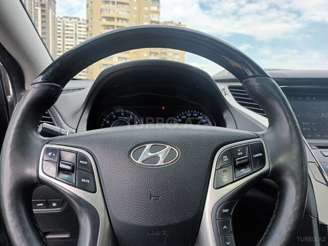 Hyundai Grandeur-6