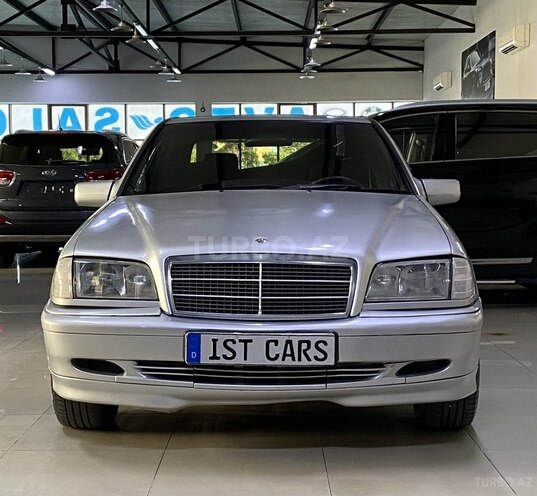 Mercedes C 240-1