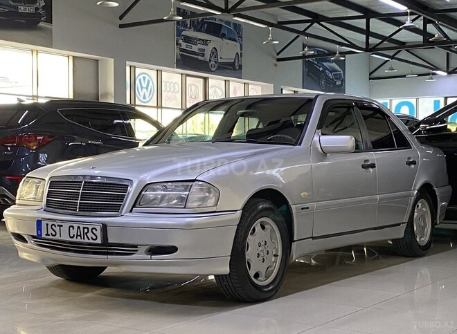 Mercedes C 240-3