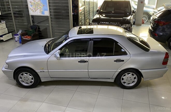 Mercedes C 240-7