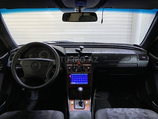 Mercedes C 240-14