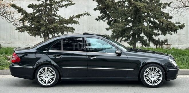 Mercedes E 240 2002, 348,000 km - 2.6 л - Bakı