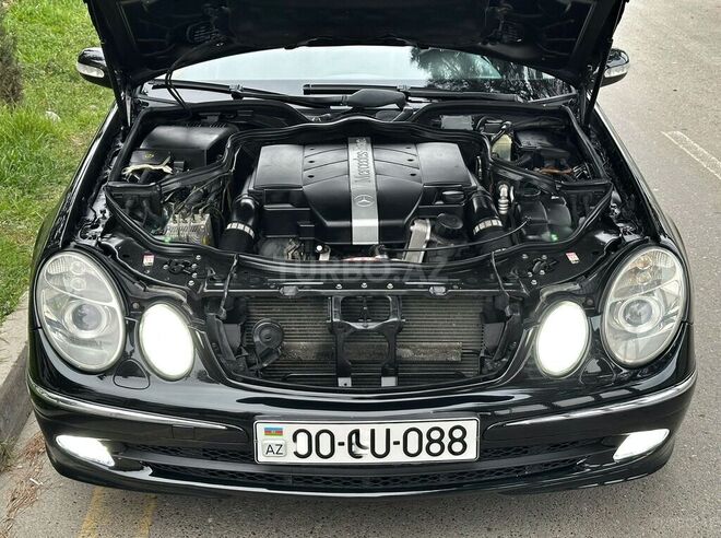 Mercedes E 240 2002, 348,000 km - 2.6 л - Bakı
