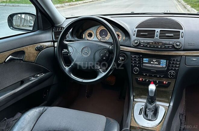 Mercedes E 240 2002, 348,000 km - 2.6 л - Bakı
