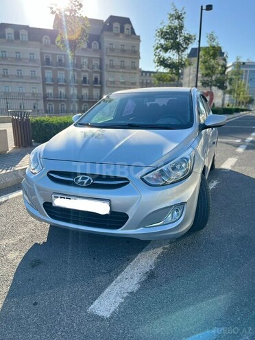 Hyundai Accent 2015, 130,000 km - 1.4 l - Bakı