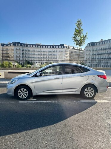 Hyundai Accent 2015, 130,000 km - 1.4 l - Bakı