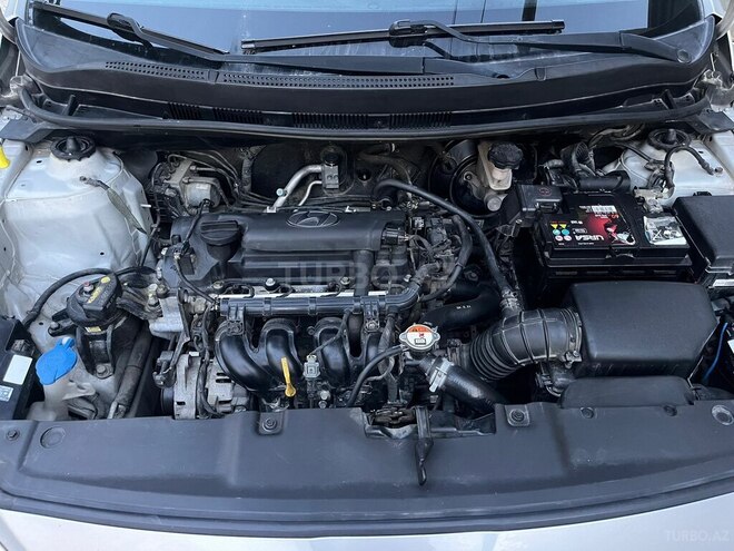 Hyundai Accent 2015, 130,000 km - 1.4 l - Bakı