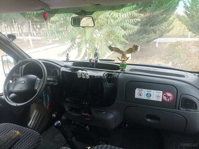 Ford Transit 2002, 330,000 km - 2.4 l - Bakı