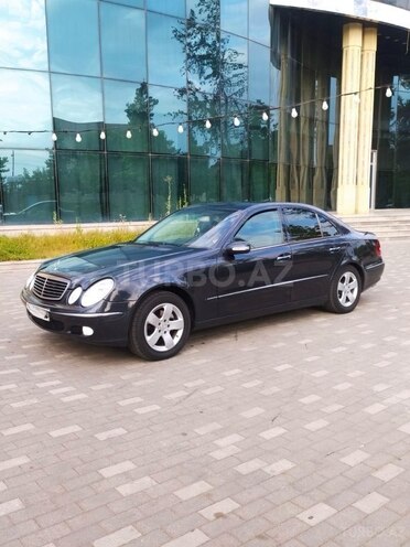 Mercedes E 220 d 2002, 69,300 km - 2.2 l - İmişli