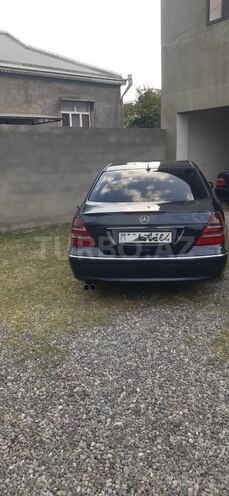 Mercedes E 220 d 2002, 69,300 km - 2.2 l - İmişli