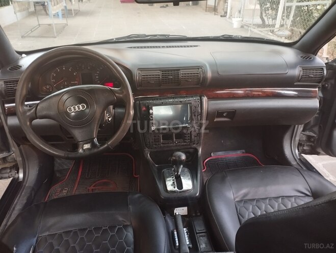 Audi A4 1998, 414,653 km - 1.8 l - Şirvan
