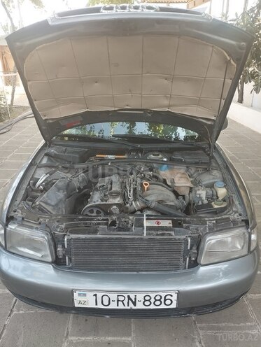 Audi A4 1998, 414,653 km - 1.8 l - Şirvan