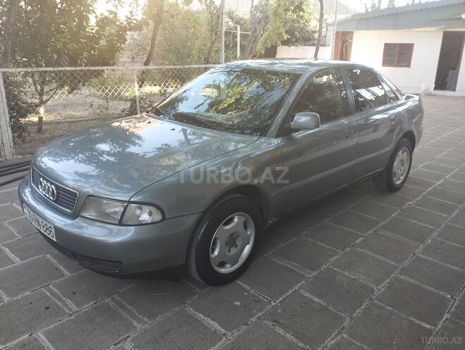 Audi A4 1998, 414,653 km - 1.8 l - Şirvan