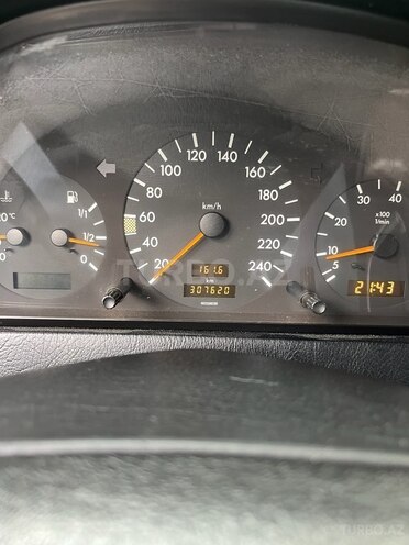 Mercedes C 200 1995, 308,000 km - 2.0 l - Sumqayıt