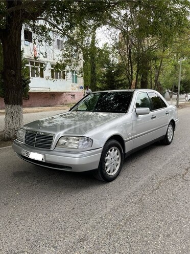 Mercedes C 200 1995, 308,000 km - 2.0 l - Sumqayıt