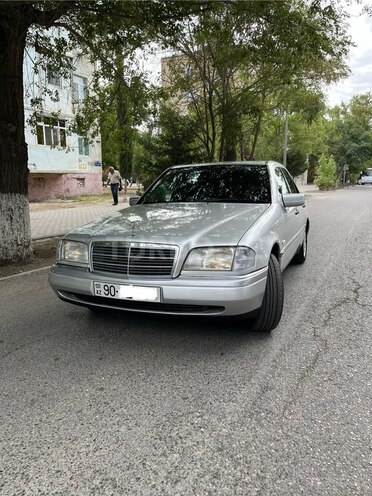 Mercedes C 200 1995, 308,000 km - 2.0 l - Sumqayıt