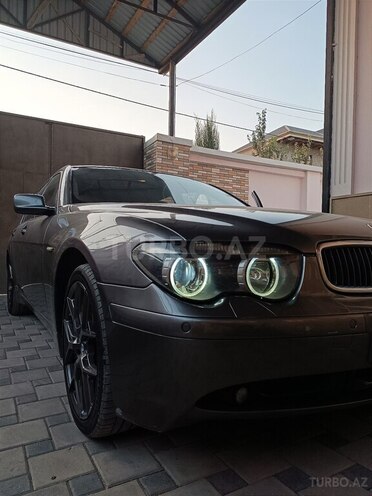 BMW 745-3