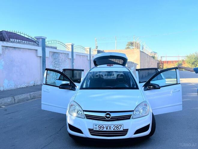 Opel Astra 2007, 222,000 km - 1.8 л - Bakı