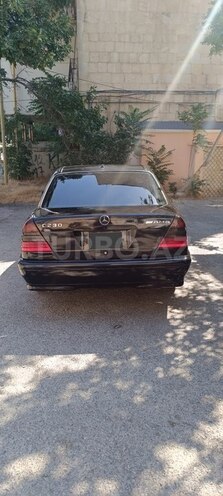 Mercedes C 230 2000, 255,000 km - 2.3 l - Bakı