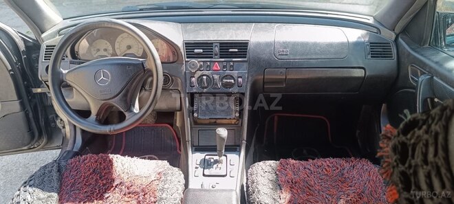 Mercedes C 230 2000, 255,000 km - 2.3 l - Bakı
