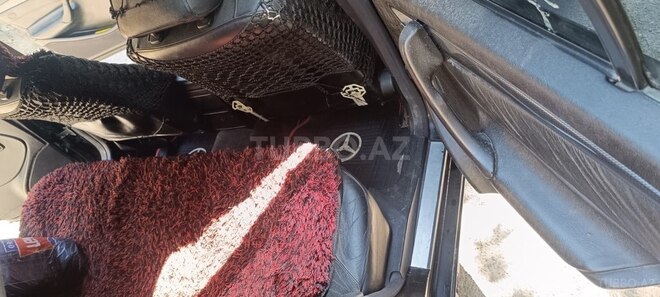 Mercedes C 230 2000, 255,000 km - 2.3 l - Bakı