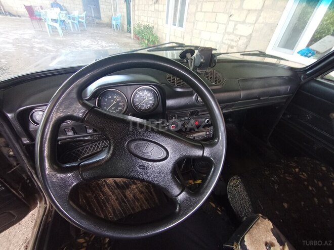 LADA (VAZ) 2106 2006, 75,000 km - 1.6 l - Salyan