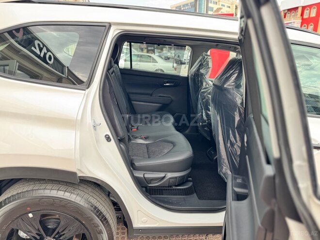 Toyota Highlander 2025, 0 km - 2.5 l - Bakı