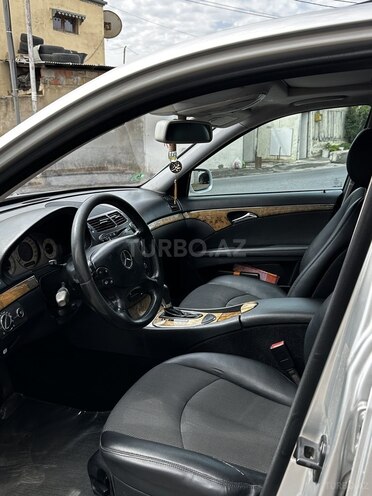 Mercedes E 220 d 2007, 318,000 km - 2.2 l - Bakı