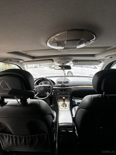 Mercedes E 220 d 2007, 318,000 km - 2.2 l - Bakı