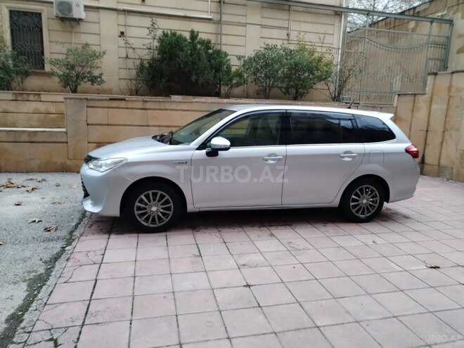 Toyota Corolla Fielder 2016, 156,000 km - 1.5 л - Bakı