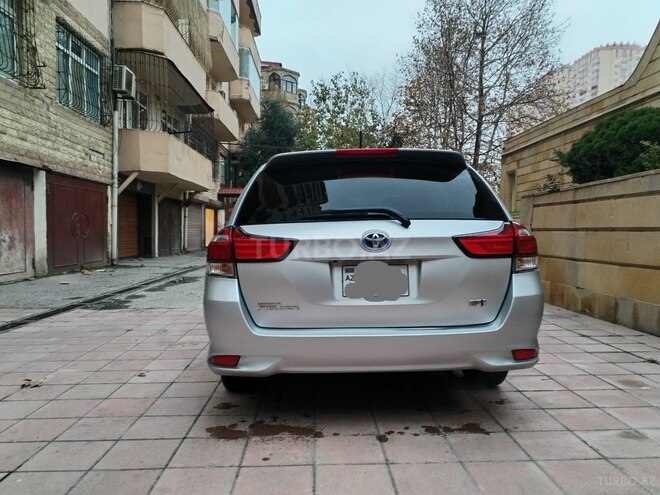 Toyota Corolla Fielder 2016, 156,000 km - 1.5 л - Bakı