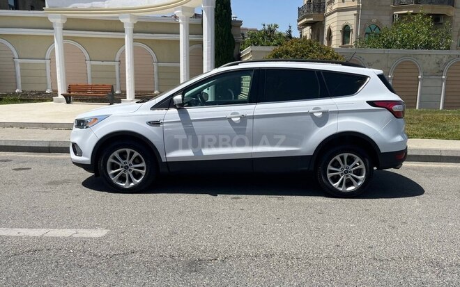 Ford Escape 2017, 210,000 km - 1.5 l - Bakı