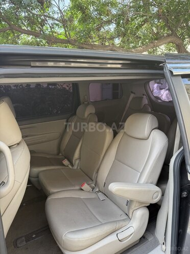 Kia Carnival 2017, 248,000 km - 2.2 l - Bakı