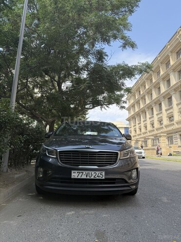 Kia Carnival 2017, 248,000 km - 2.2 l - Bakı