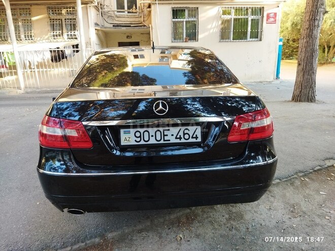 Mercedes E 200 2011, 224,710 km - 1.8 l - Bakı