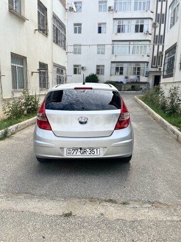 Hyundai i30 2010, 355,000 km - 1.6 l - Bakı