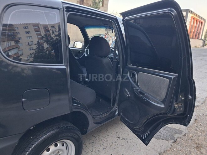 Chevrolet Niva 2008, 621,686 km - 1.7 л - Bakı