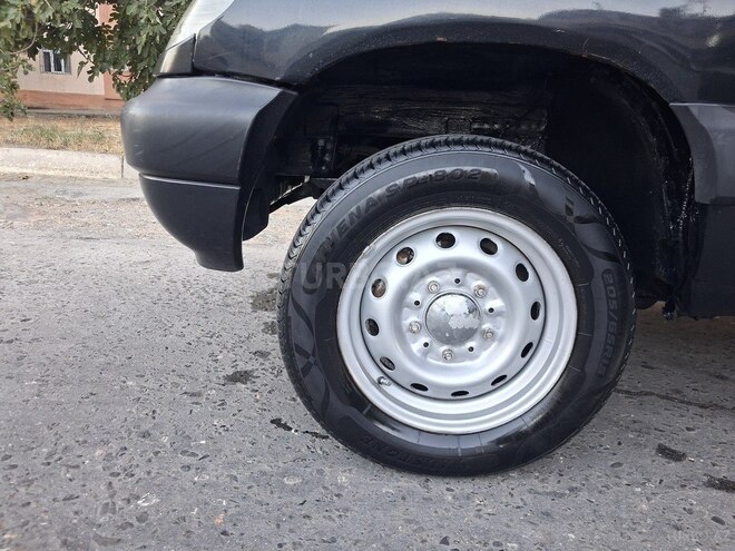 Chevrolet Niva 2008, 621,686 km - 1.7 л - Bakı