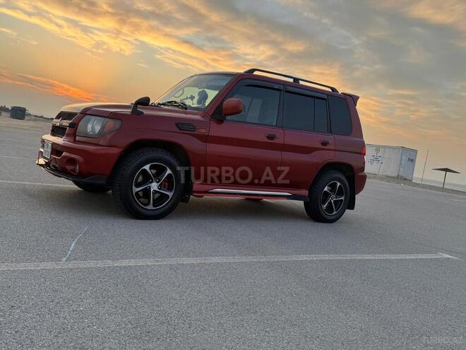 Mitsubishi Pajero io 2001, 265,000 km - 1.8 л - Bakı