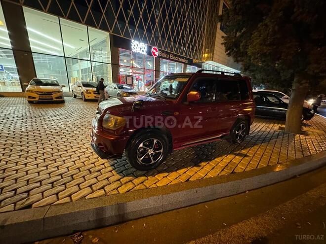 Mitsubishi Pajero io 2001, 265,000 km - 1.8 л - Bakı