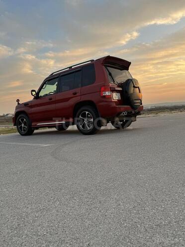 Mitsubishi Pajero io 2001, 265,000 km - 1.8 л - Bakı