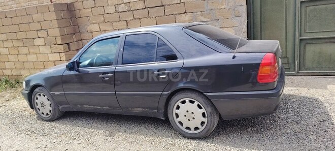Mercedes C 180 1995, 568,947 km - 1.8 l - Bakı