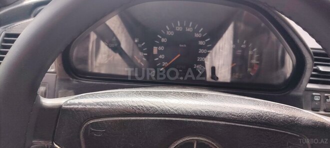 Mercedes C 180 1995, 568,947 km - 1.8 l - Bakı
