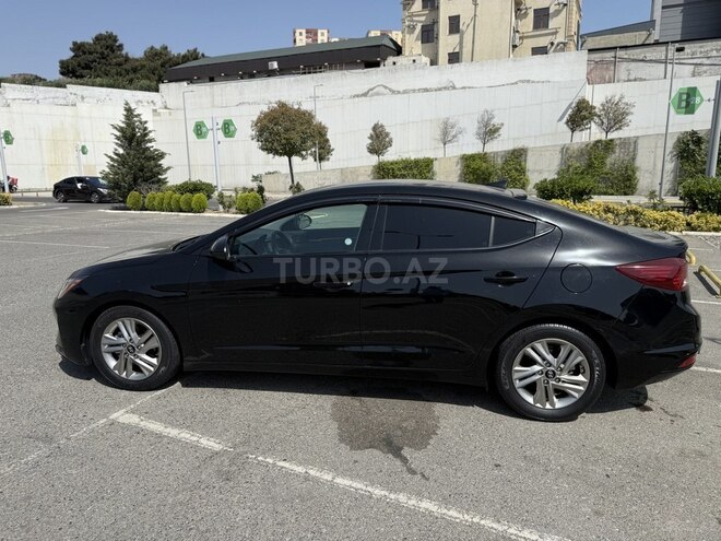 Hyundai Elantra 2019, 147,255 km - 2.0 л - Bakı