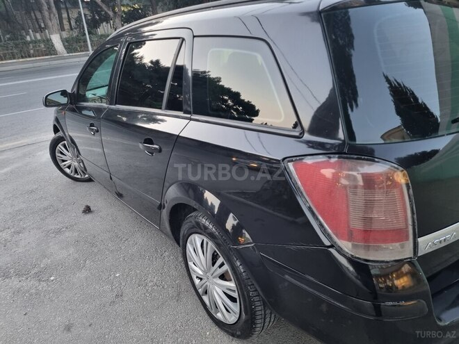 Opel Astra 2005, 250,000 km - 1.4 l - Bakı