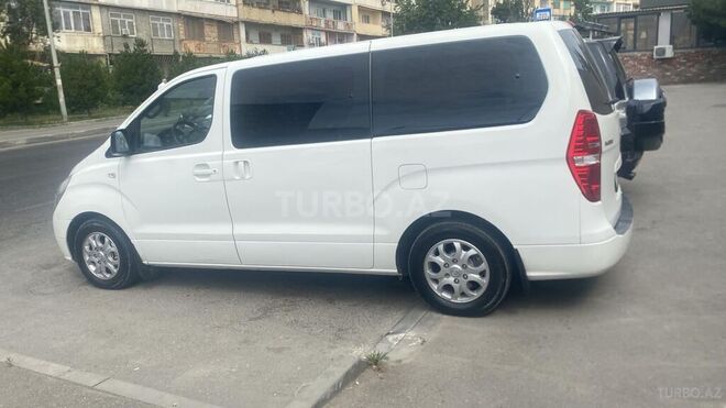 Hyundai H-1 2011, 444,000 km - 2.5 l - Bakı